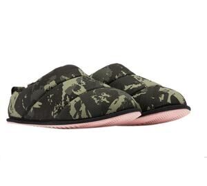 Sorel Bodega Run Camo Slippers Women’s 7 Faux Fur Lined Mule NWOB Cozy